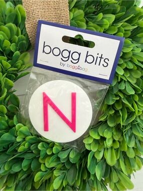 BOGG BAG White Round Charm Accent